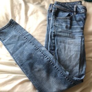 American Eagle High Rose Jeggings